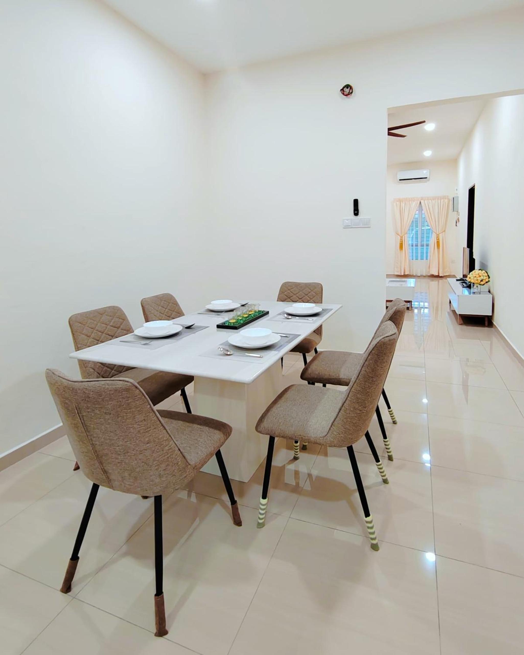 Green Homestay 3Br3Ba at Pinang photo 2