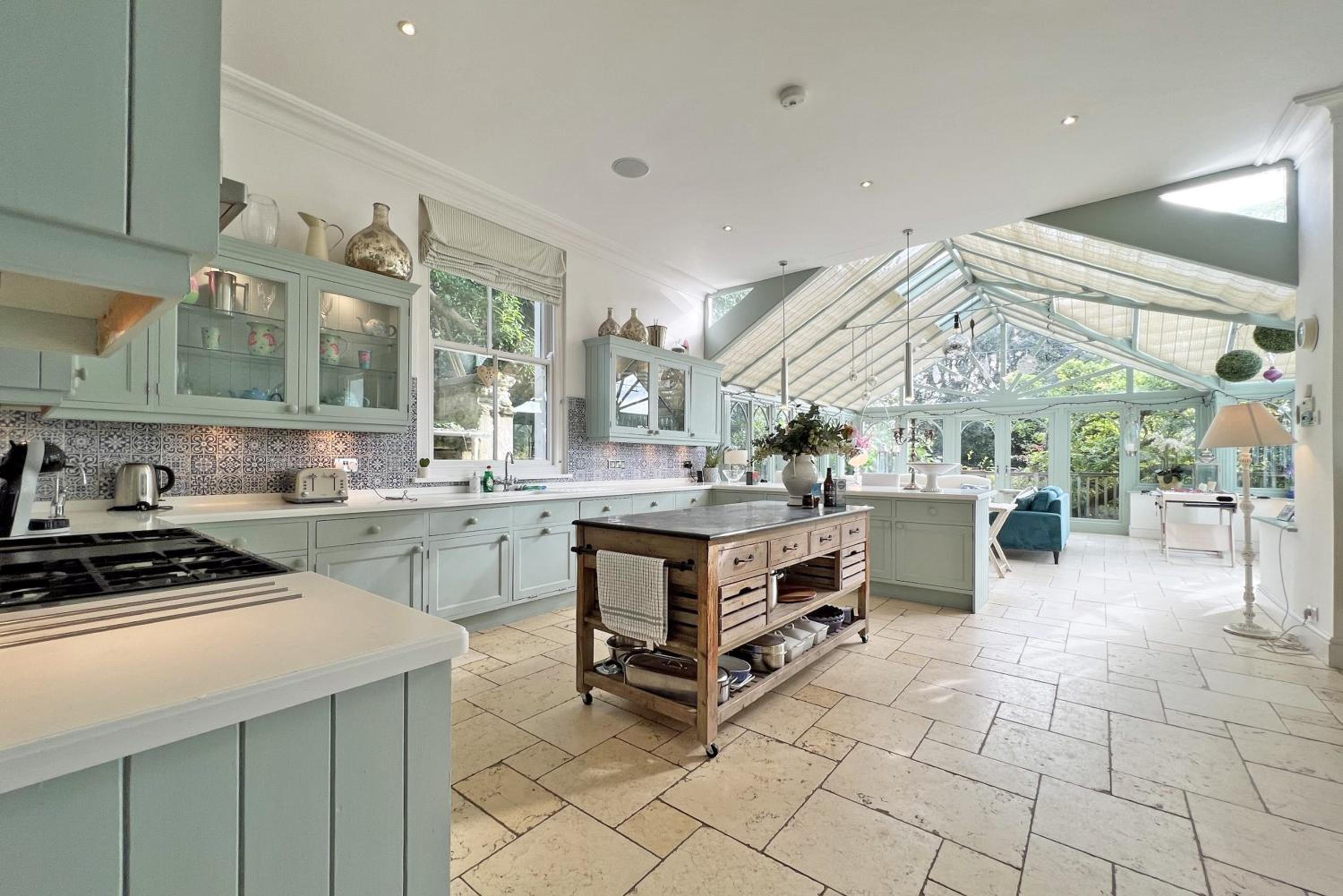 Large period property centrally located in Truro view 3