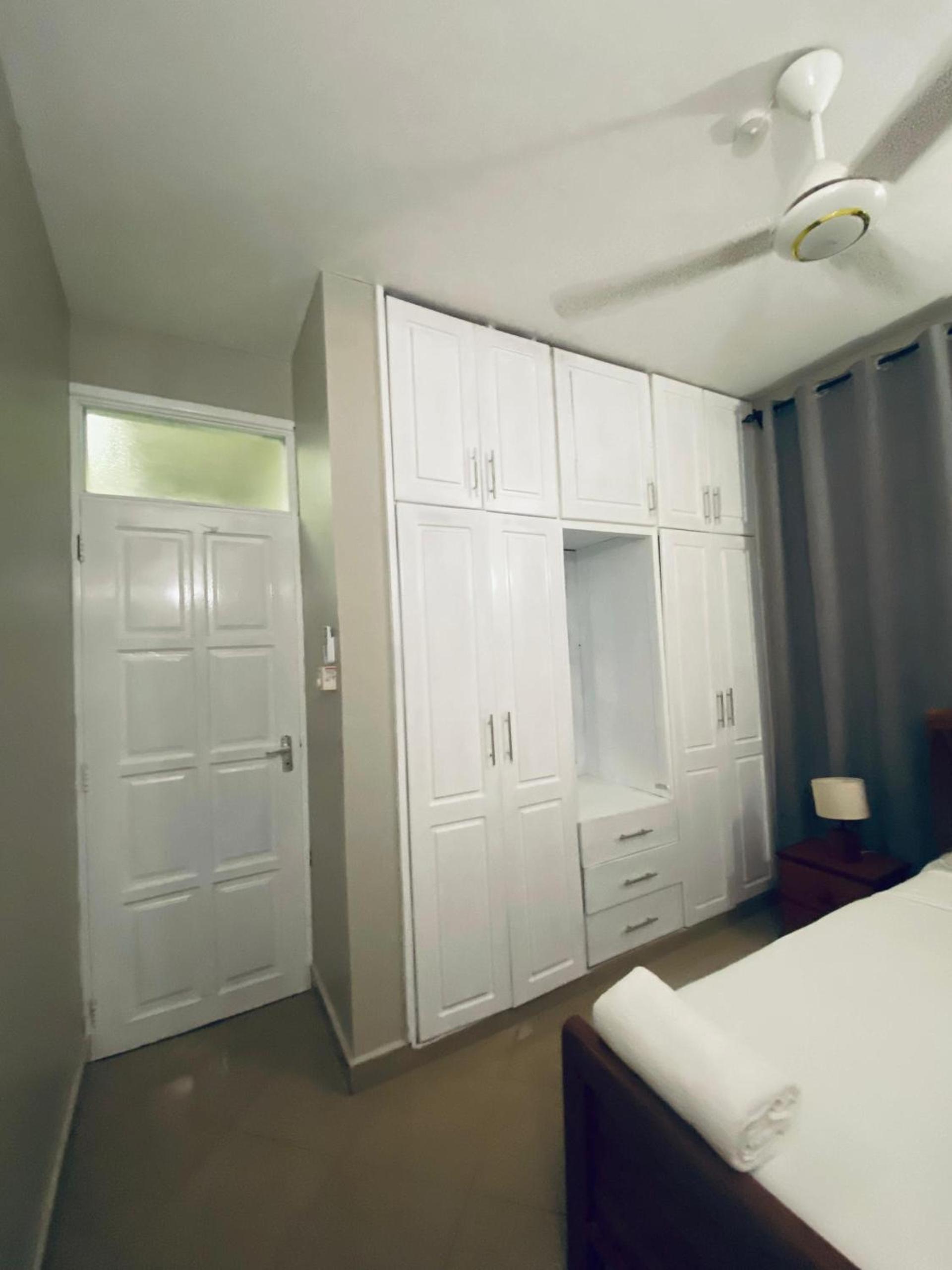 Jacomo Residences