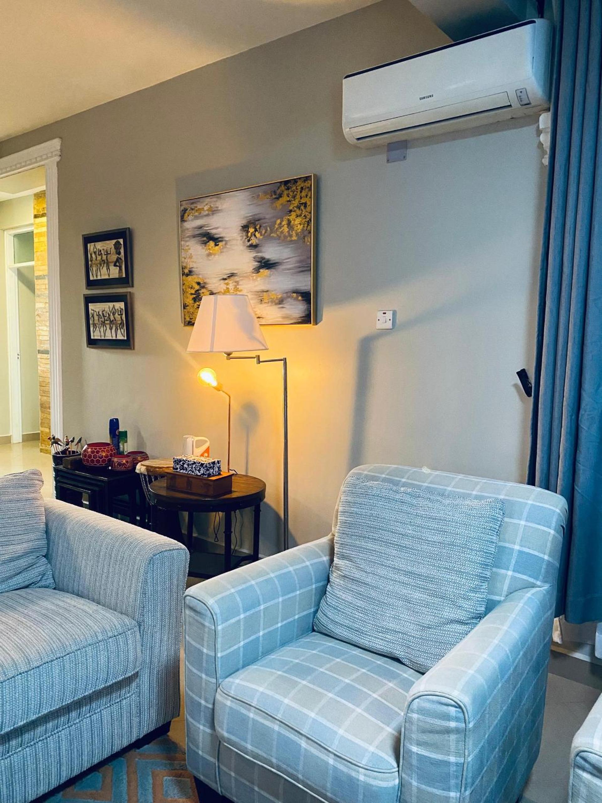 Jacomo Residences