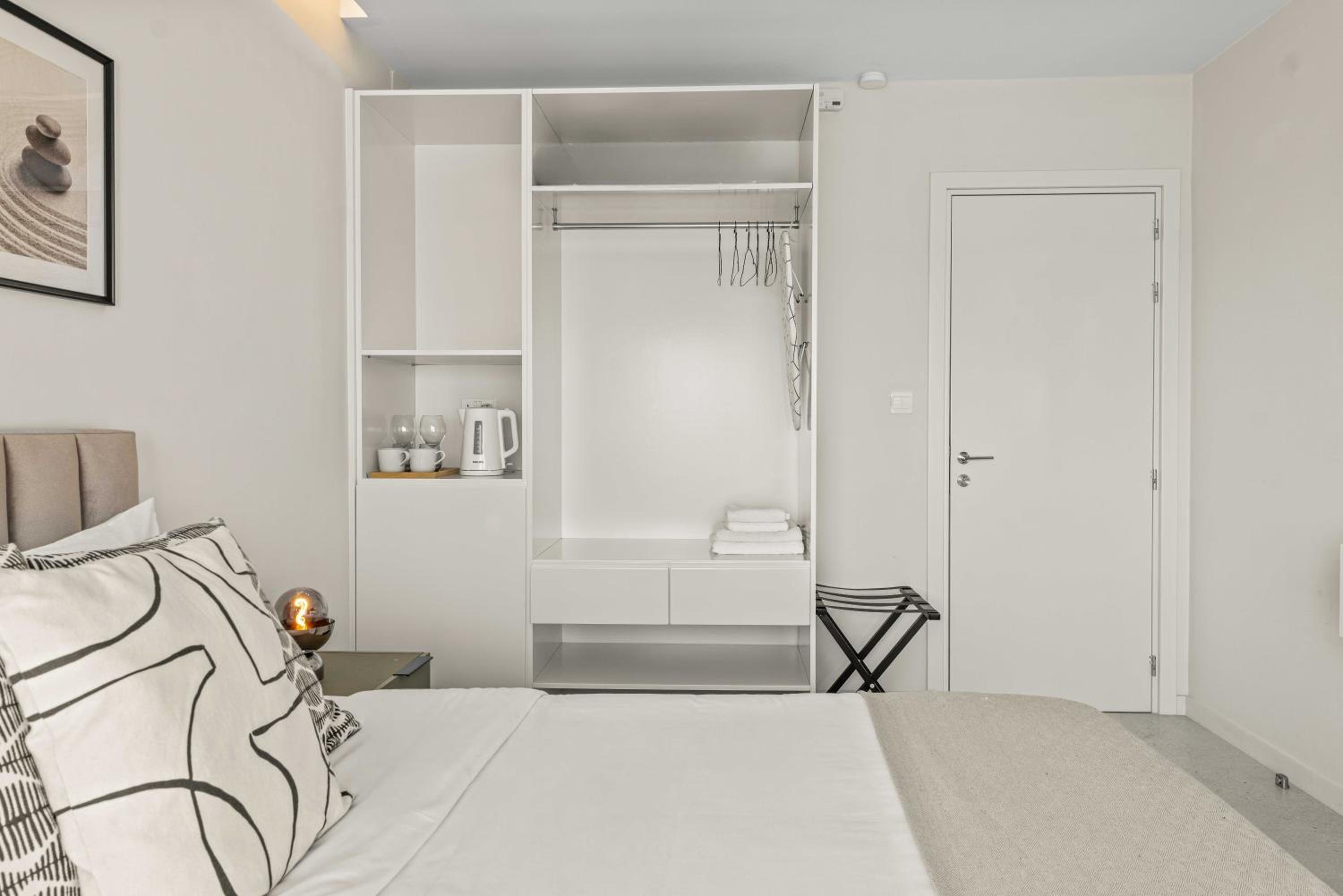 Phaedrus Living: Limassol Seaside Residences 02