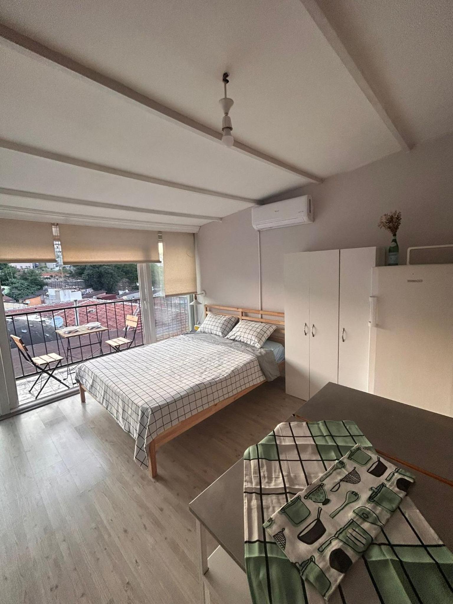 i1 House Hotel