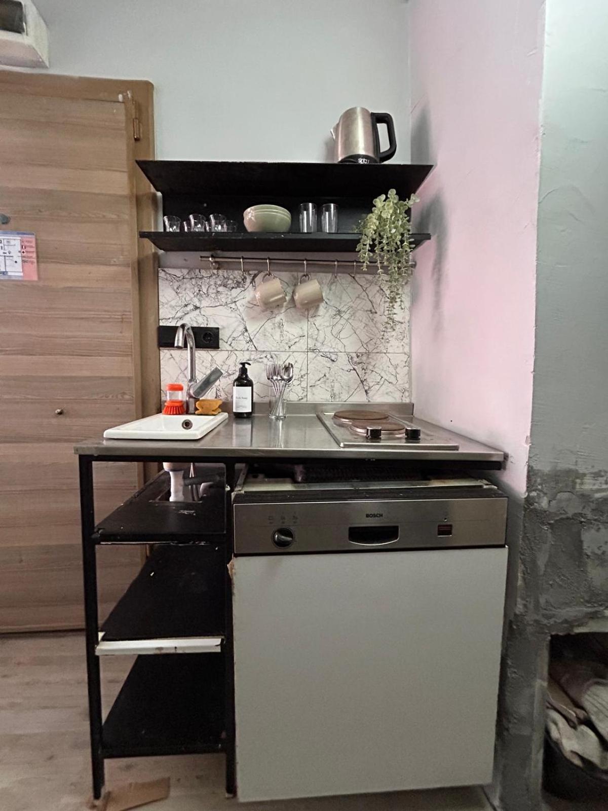 i1 House Hotel