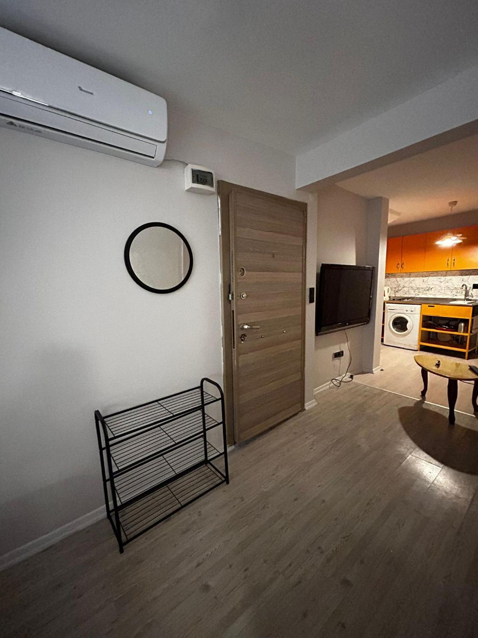 i1 House Hotel