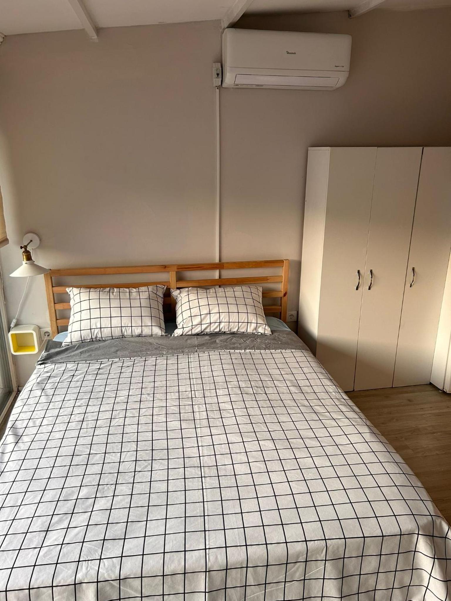 i1 House Hotel