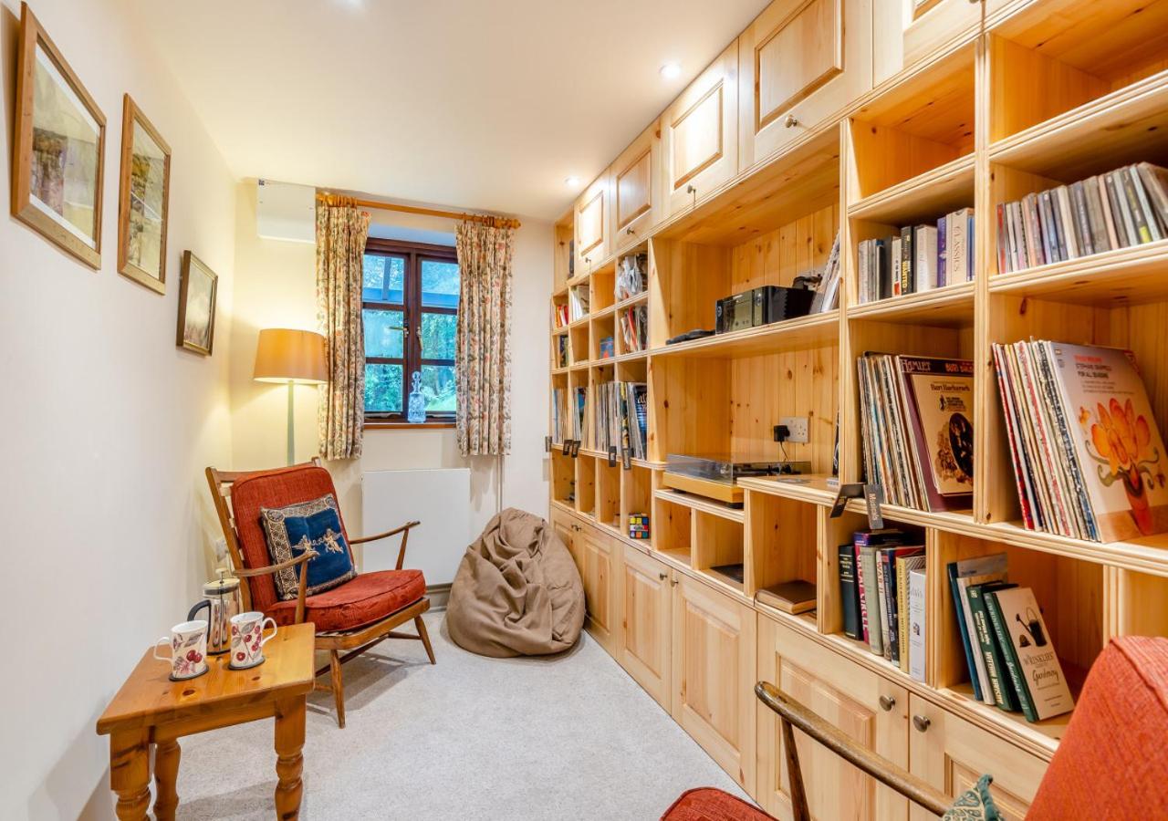 7 Bed in Talgarth oc-h30349