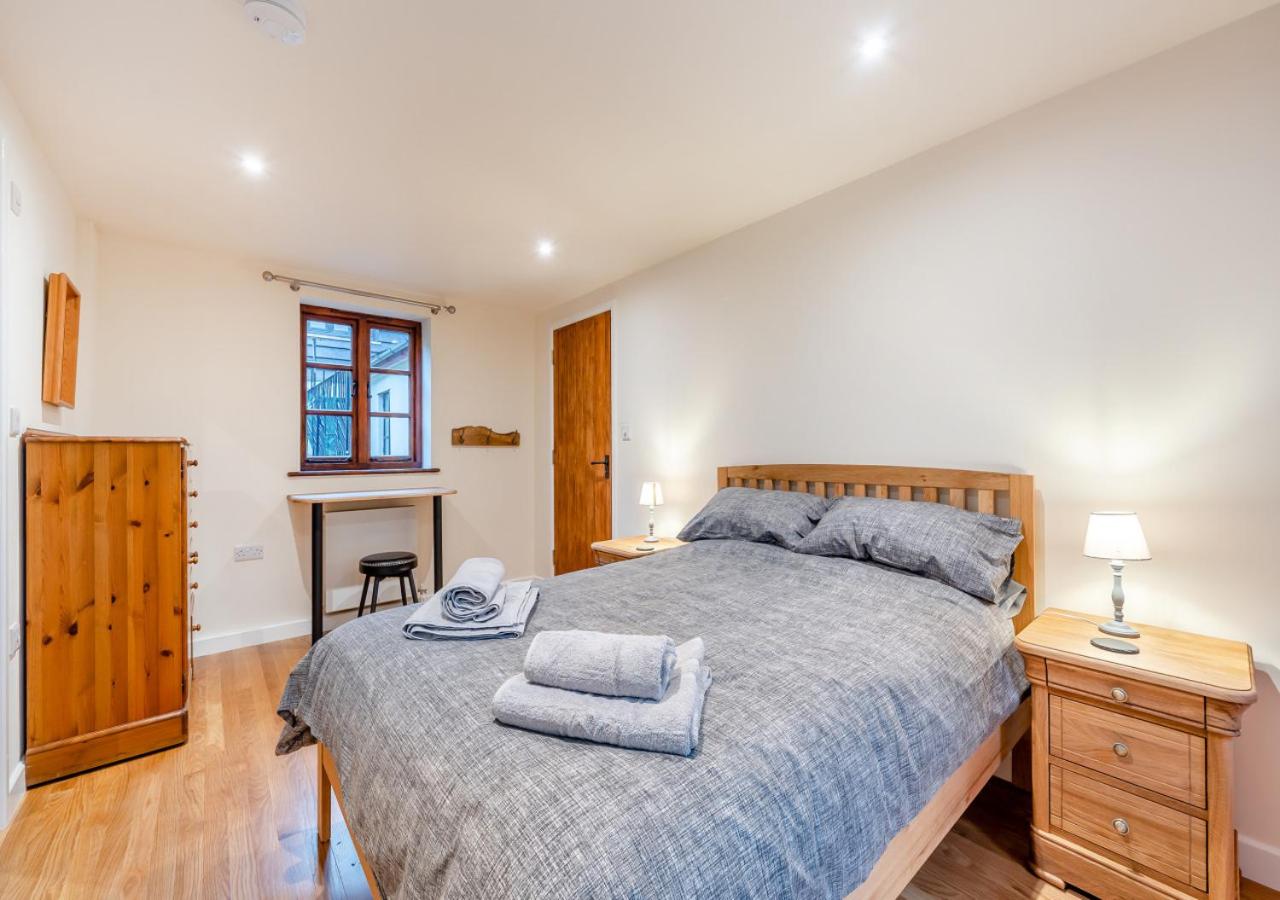 7 Bed in Talgarth oc-h30349