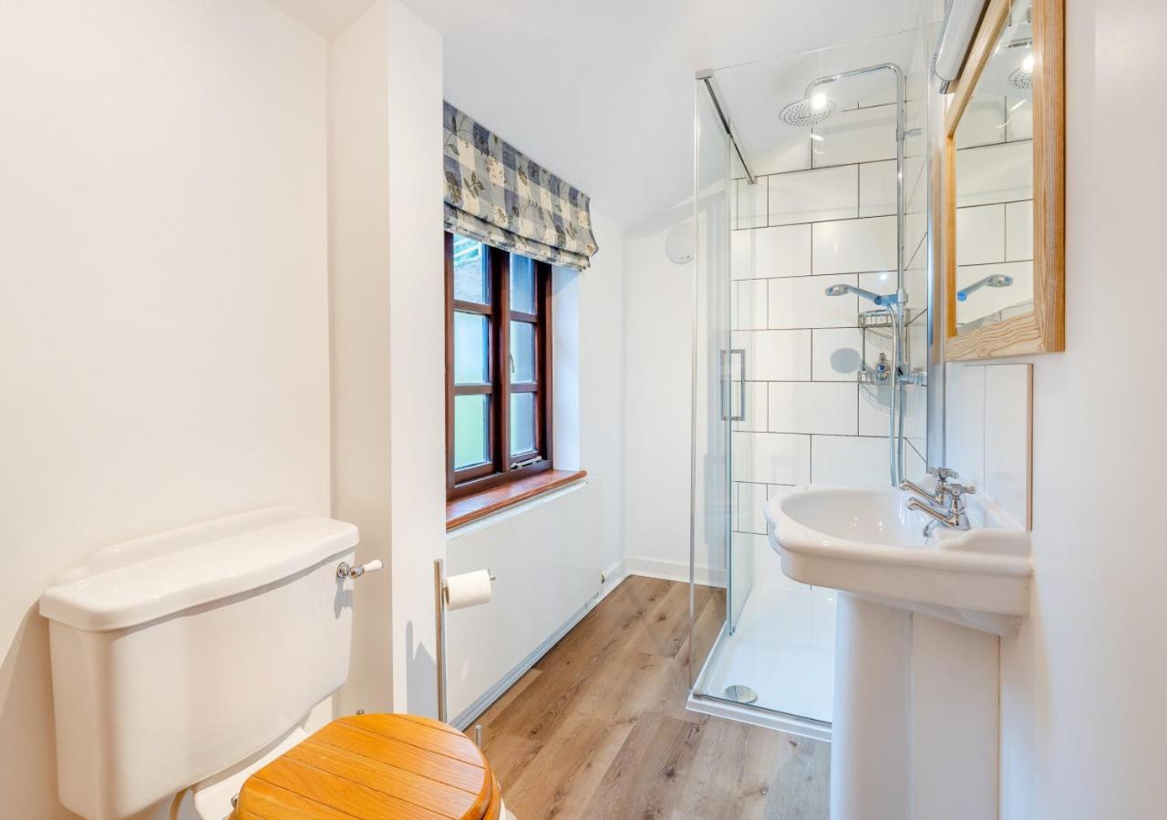 7 Bed in Talgarth oc-h30349