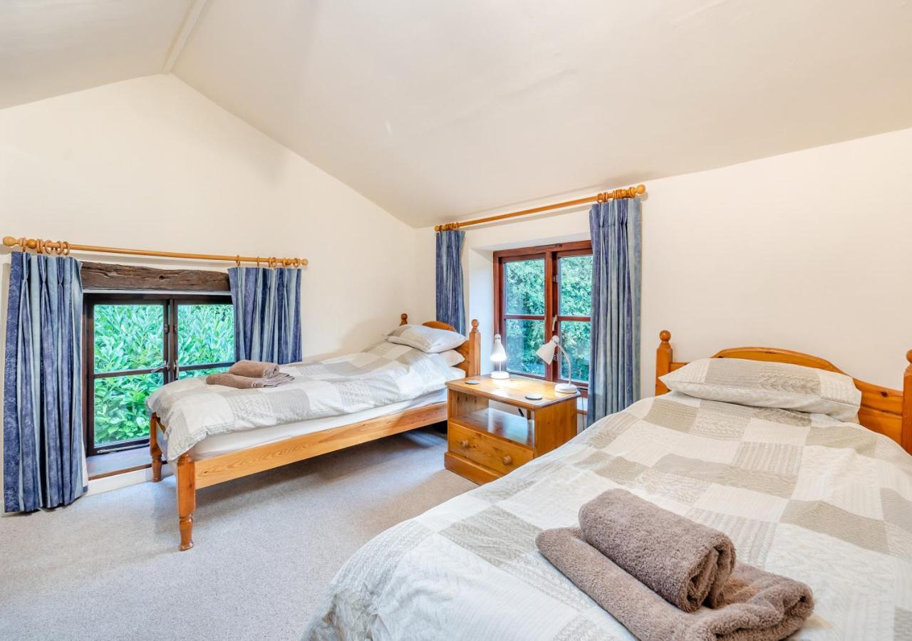 7 Bed in Talgarth oc-h30349