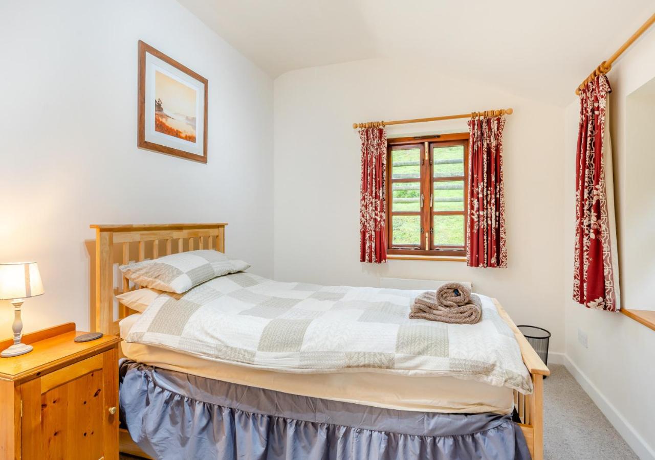 7 Bed in Talgarth oc-h30349