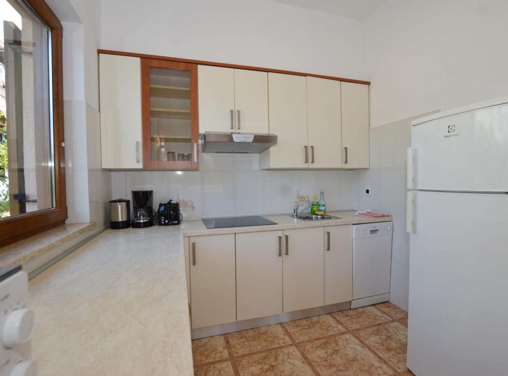 Elegant and Brigth Corner Apartments view 5