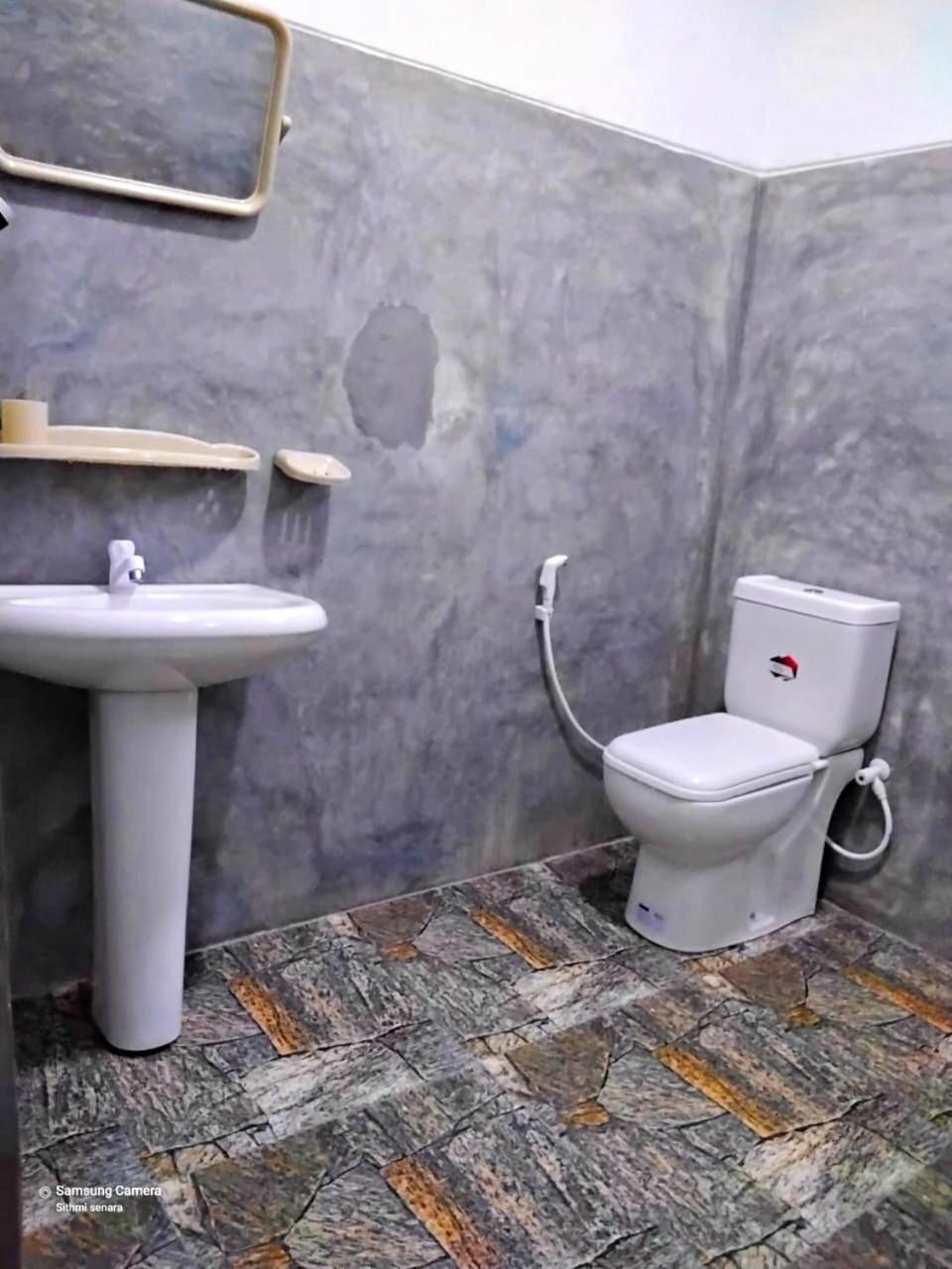Photo 32