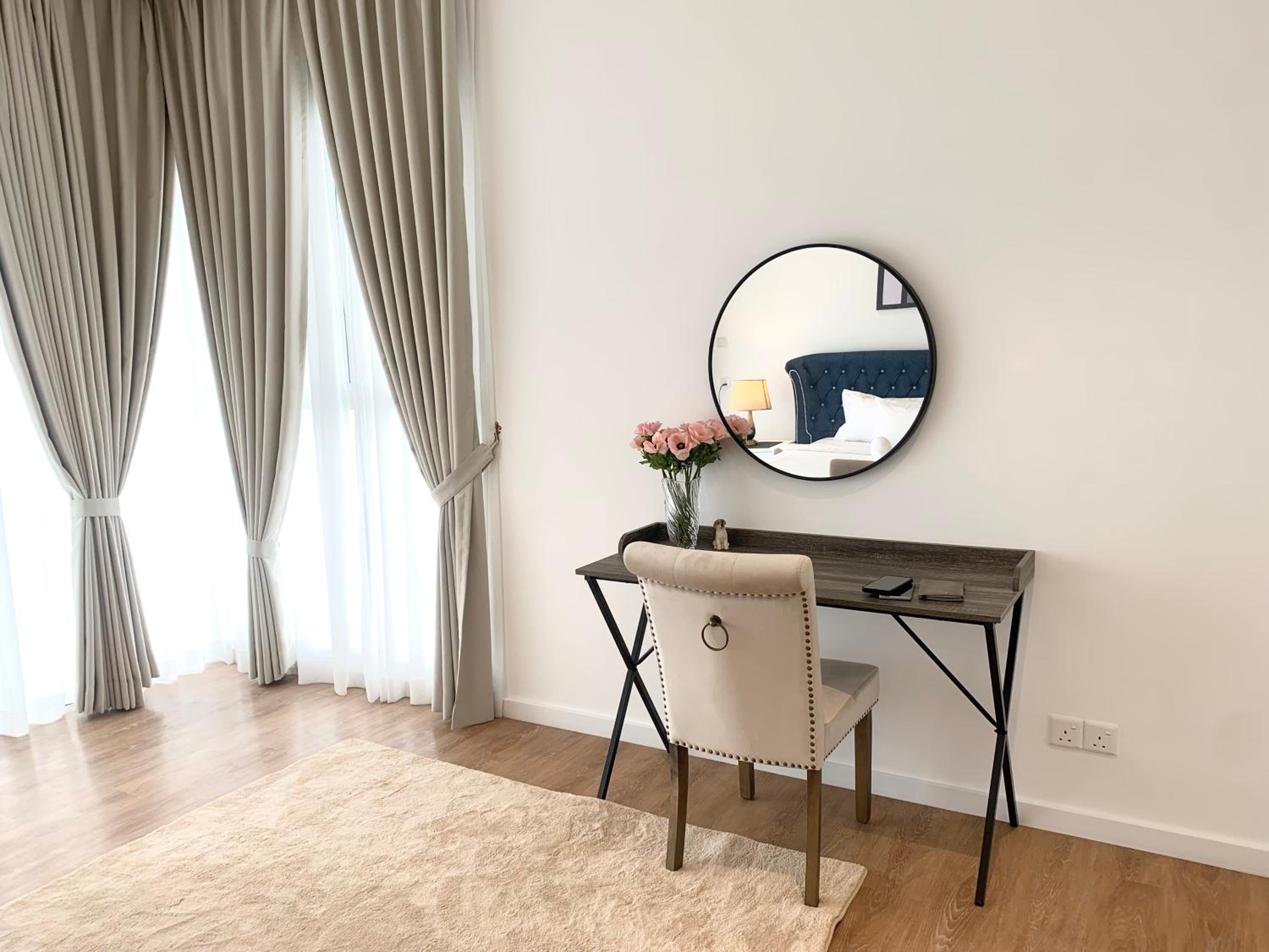 Quill Residence Service Suites By Low