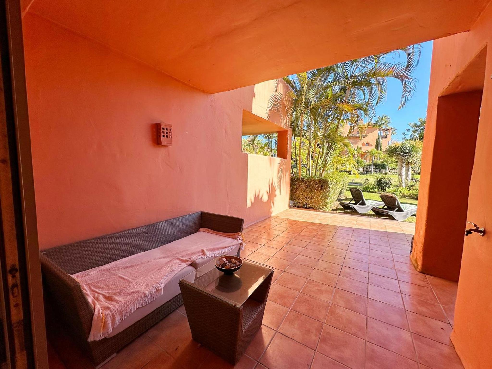 SOTOSERENA APARTMENT