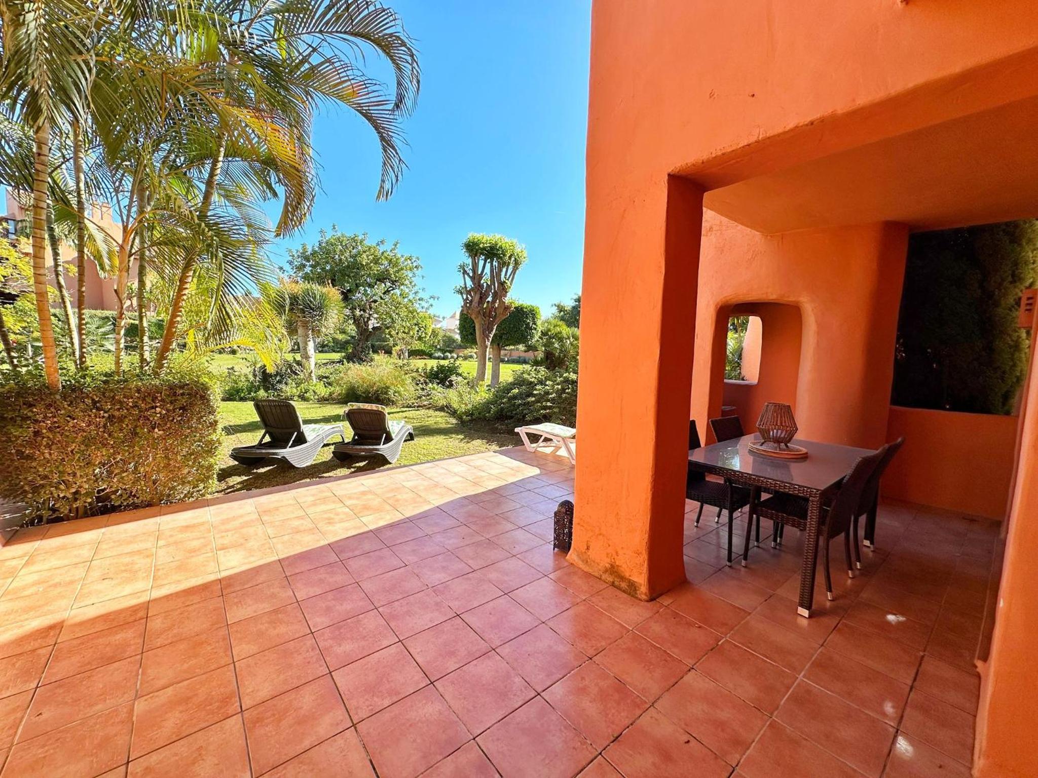 SOTOSERENA APARTMENT