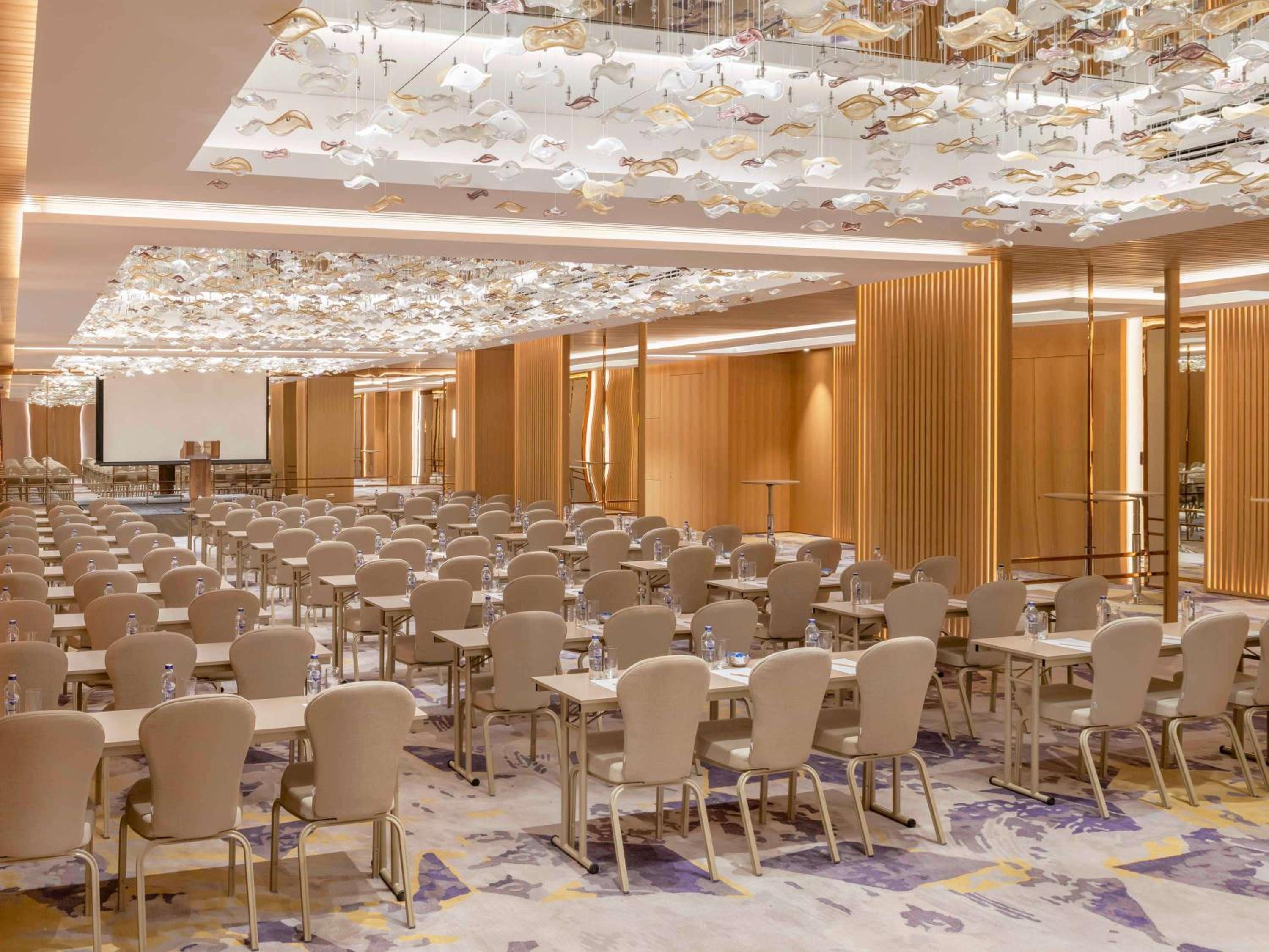 Mövenpick Hotel Istanbul Bosphorus - Image 113