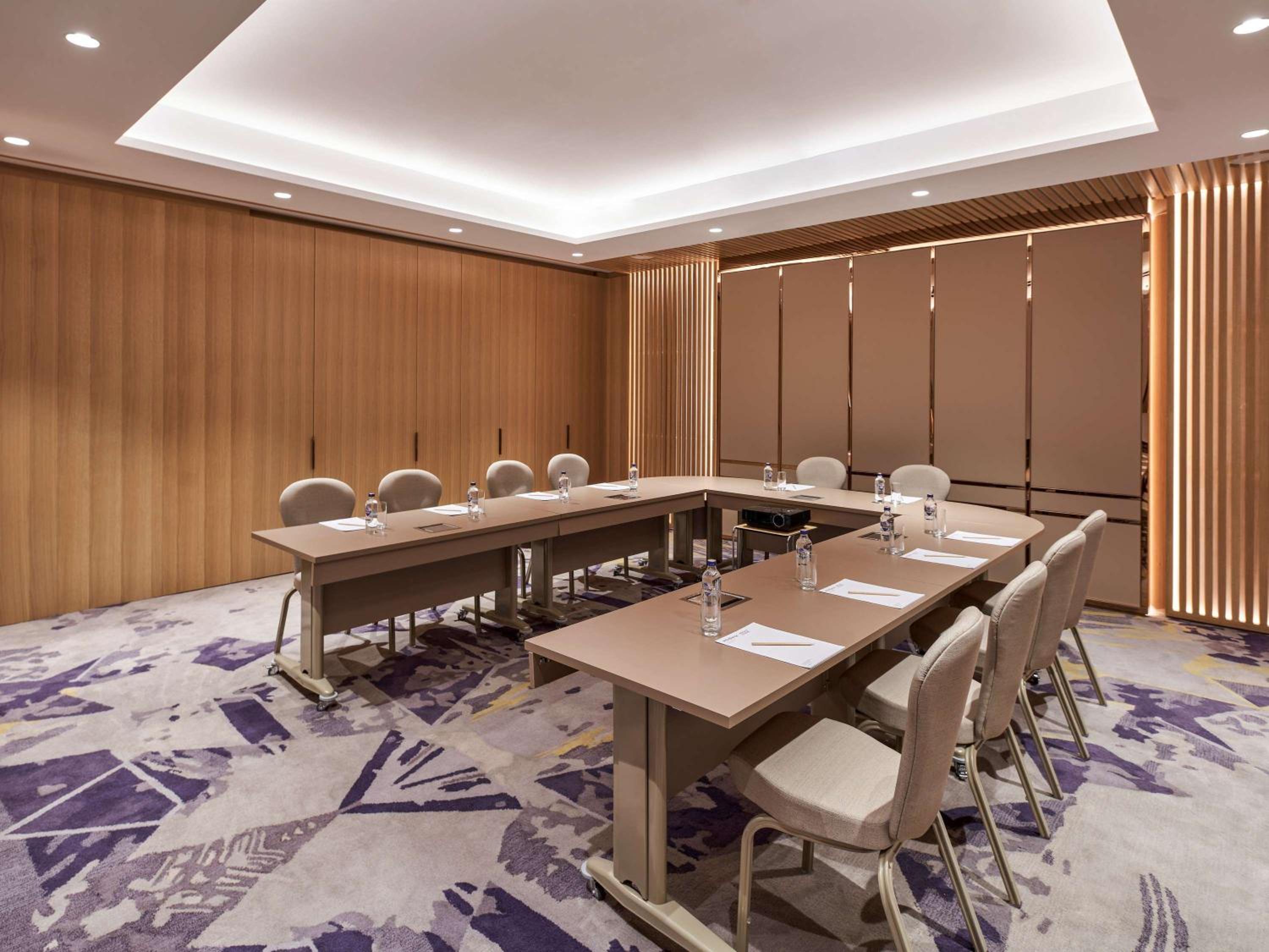 Mövenpick Hotel Istanbul Bosphorus - Image 63
