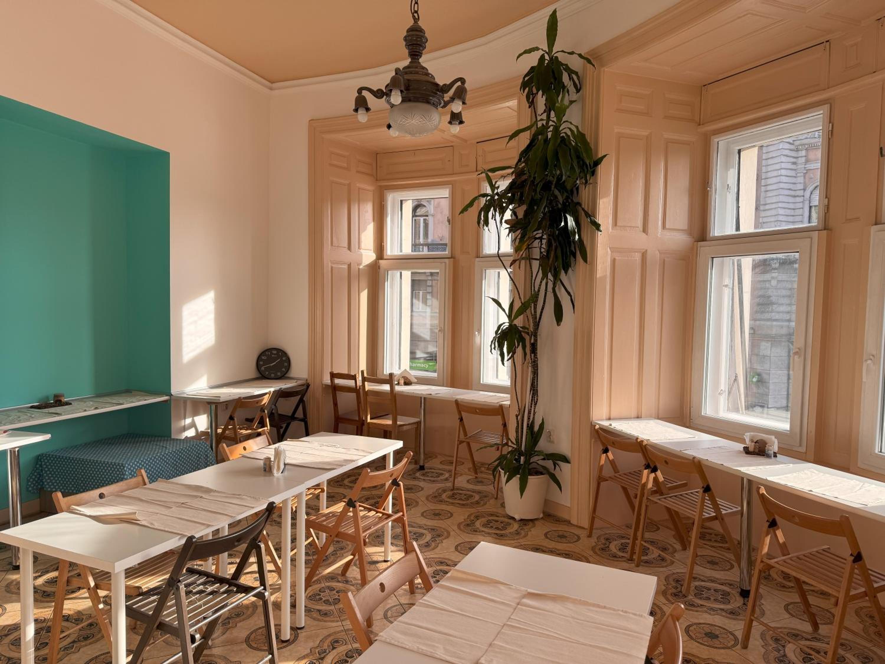 Omega Guesthouse Budapest