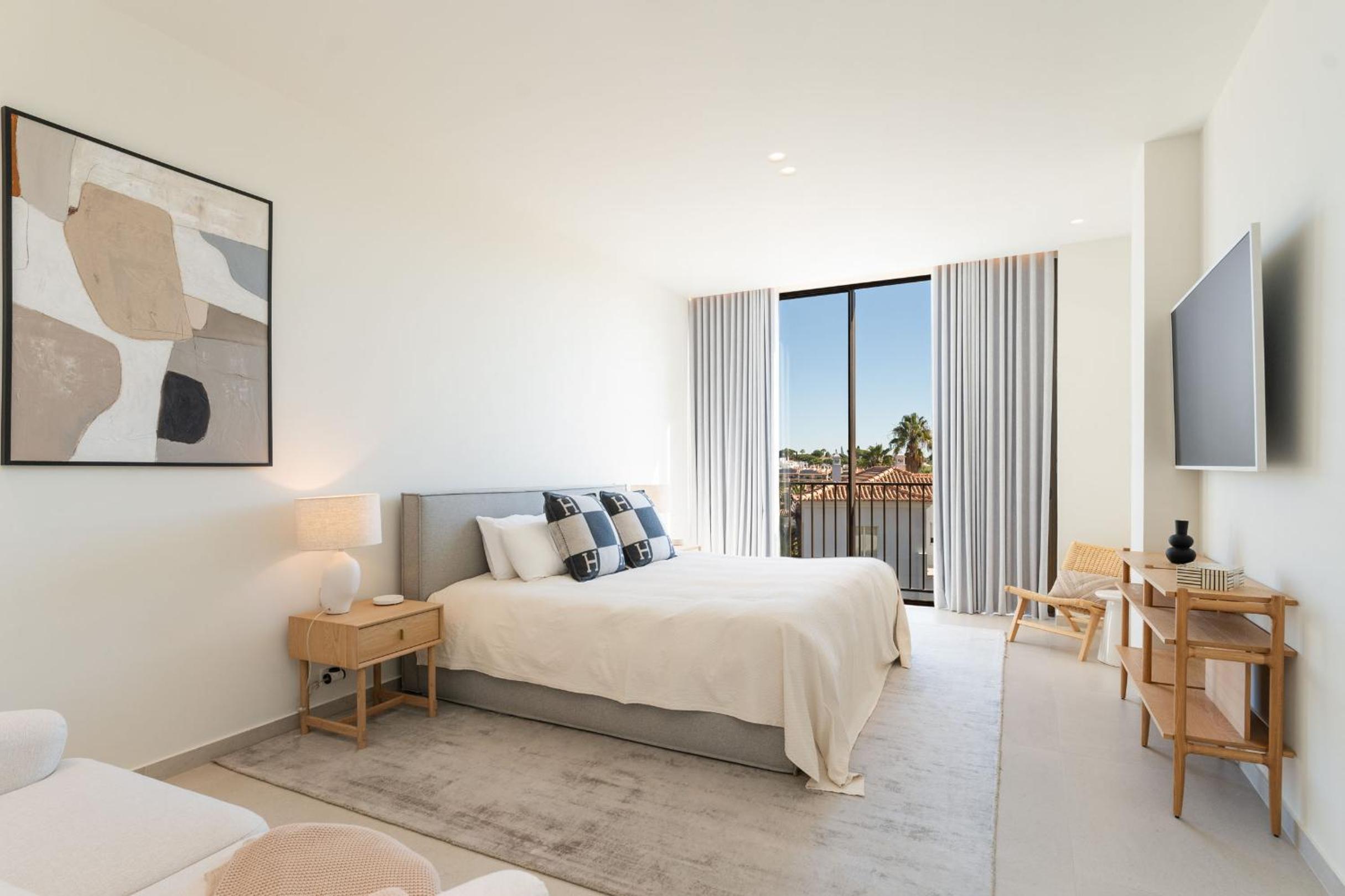 Luxury Villa In Quinta do Lago Private pool Rooftop Jacuzzi Office Game room ARKEO LUXURY