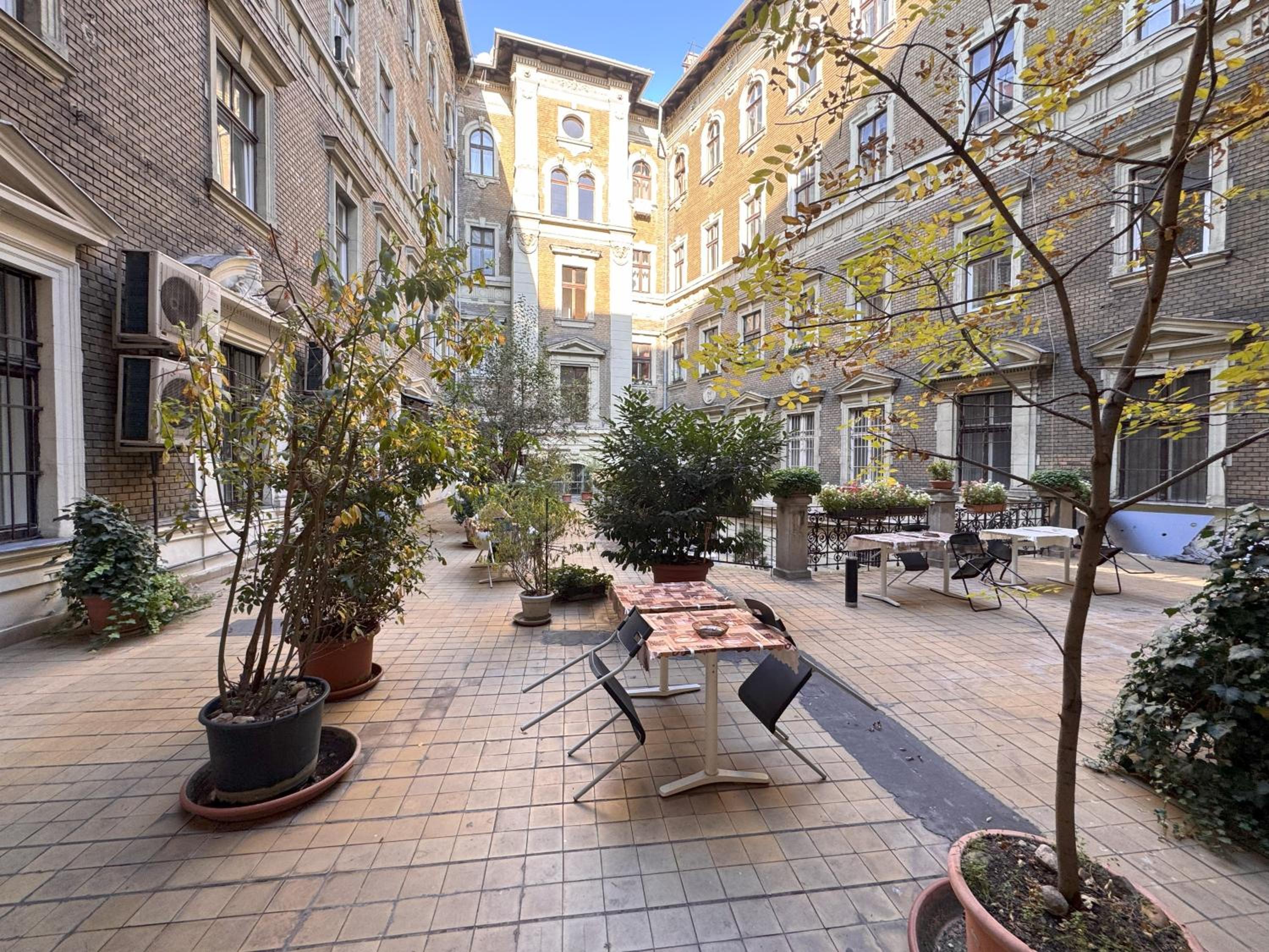 Omega Guesthouse Budapest