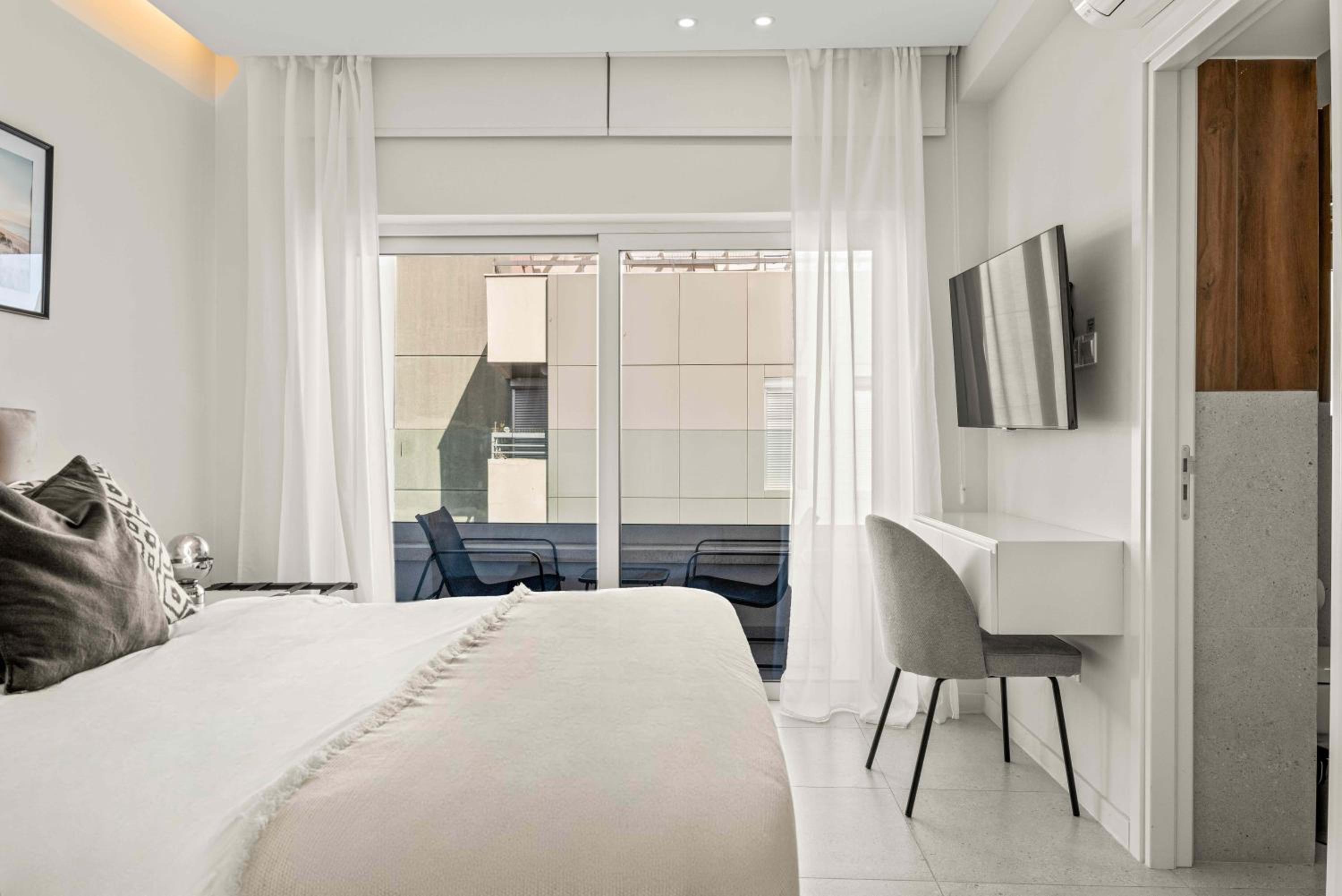 Phaedrus Living Coastal Seaside Residences 04
