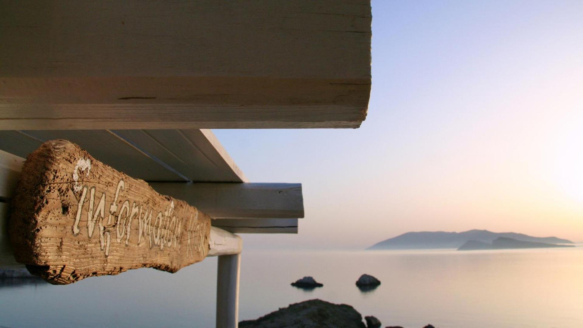 Folegandros Villas Seafront