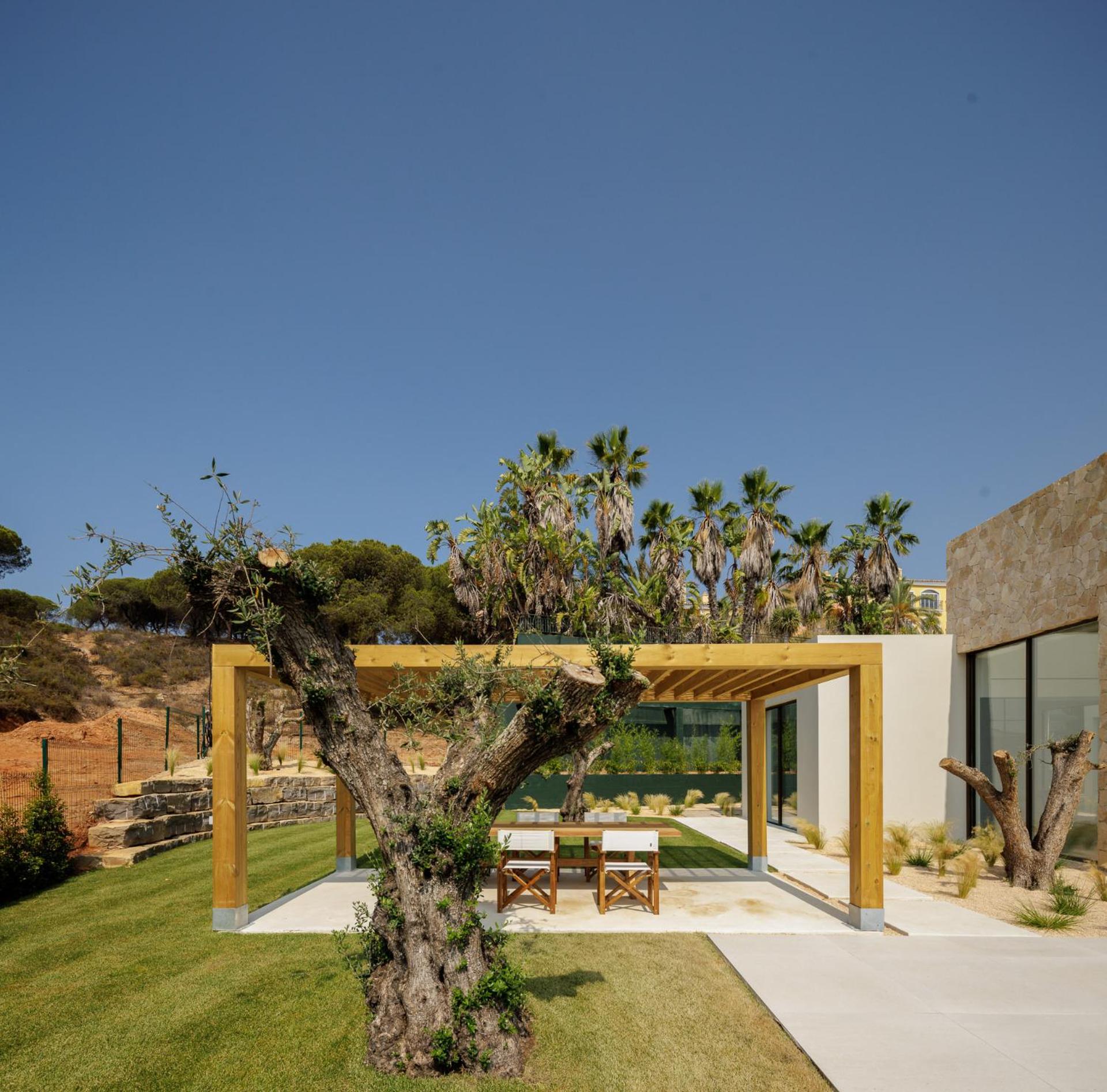 Luxury Villa In Quinta do Lago Private pool Rooftop Jacuzzi Office Game room ARKEO LUXURY