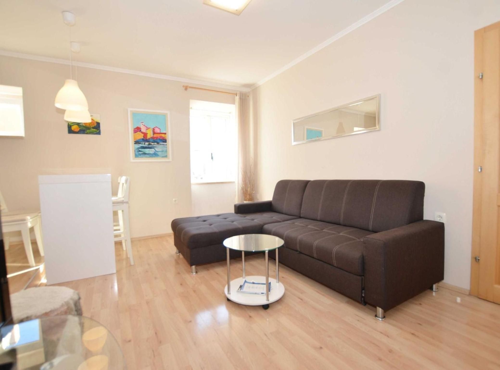 Classy and Modern Old Town Quarter Apartment view 3