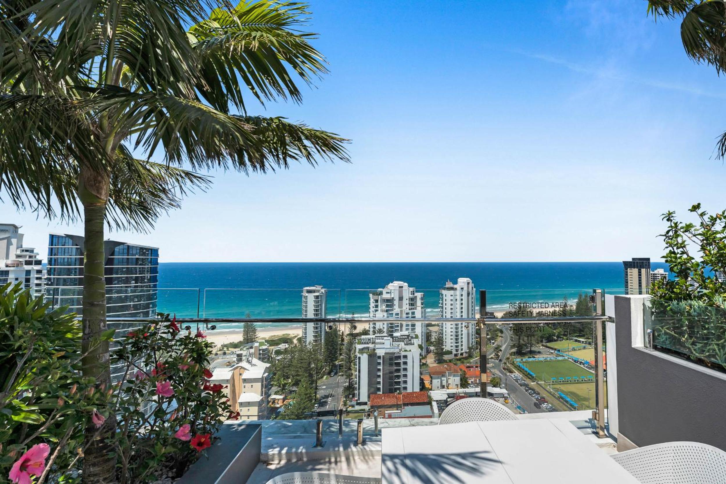 Coastal Escape in Broadbeach