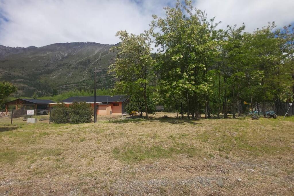Hermosa casa costa Río Epuyen