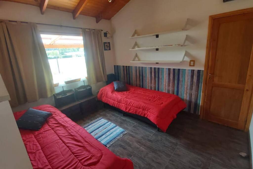 Hermosa casa costa Río Epuyen