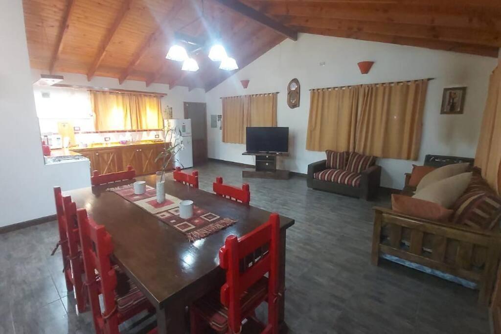 Hermosa casa costa Río Epuyen