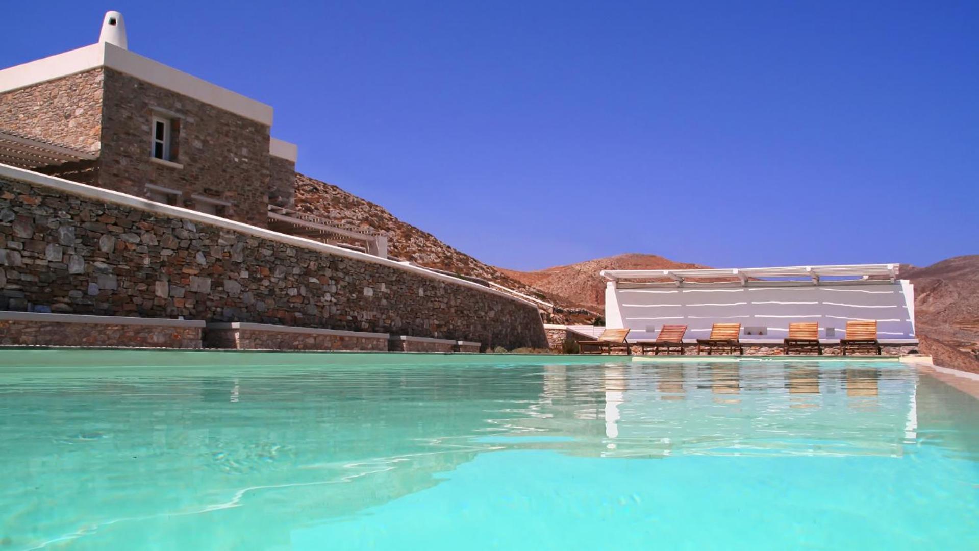 Folegandros Villas Seafront