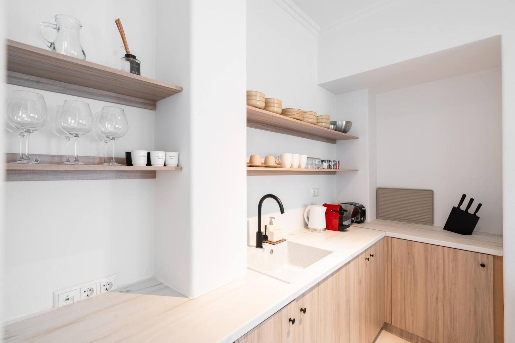 Prime Location 1-Bedroom Apt