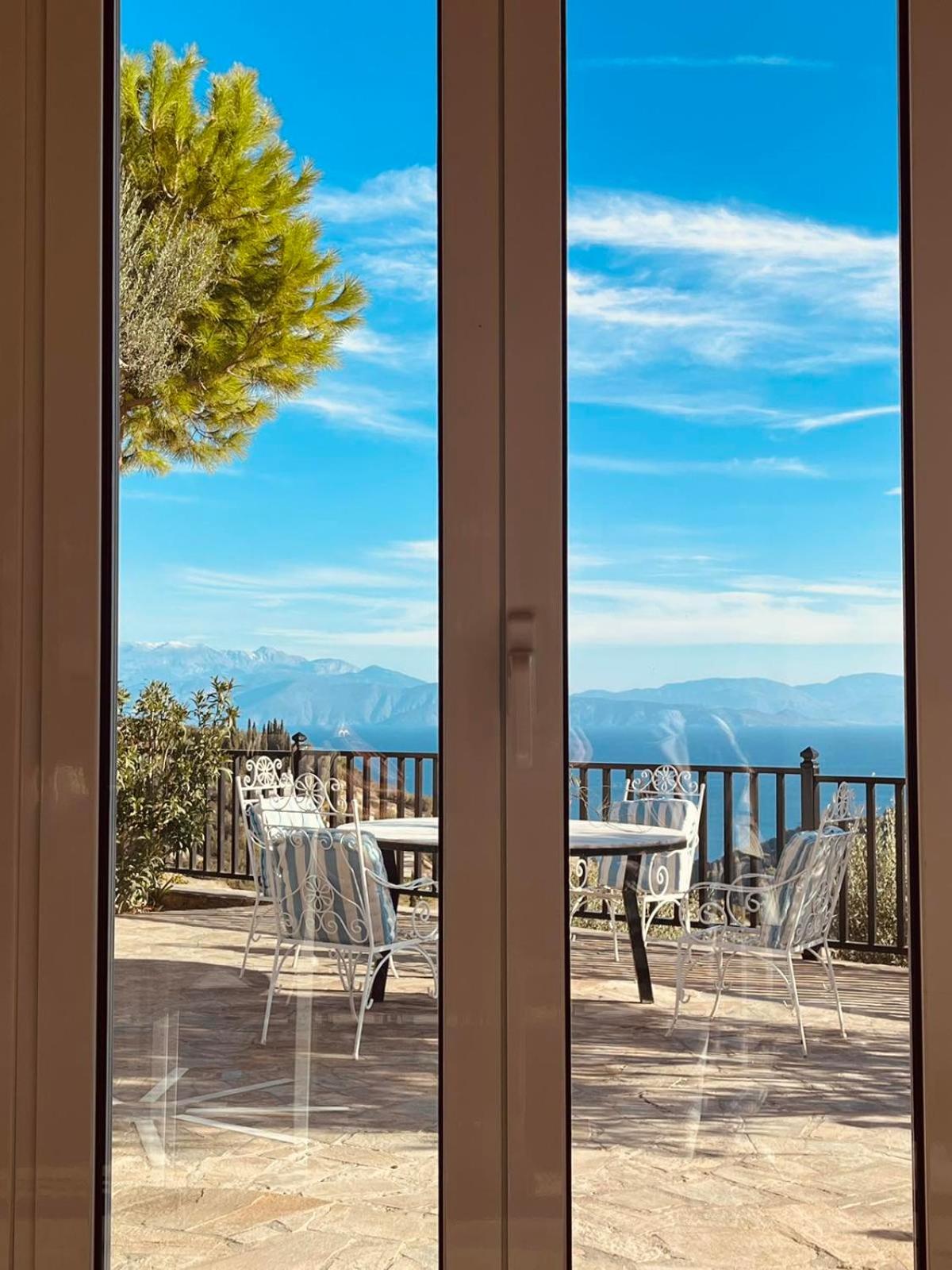 Peloponnese Hideout - White house with the sea view view 2