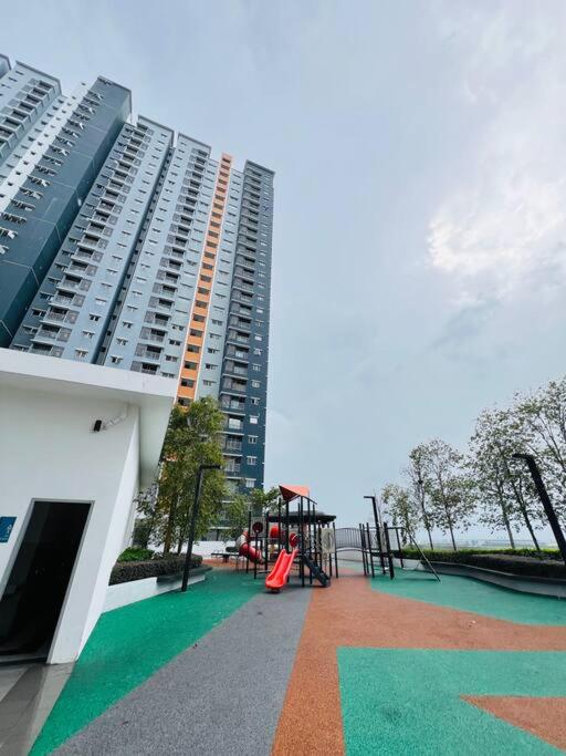 NFSuites Alanis Residence KLIA