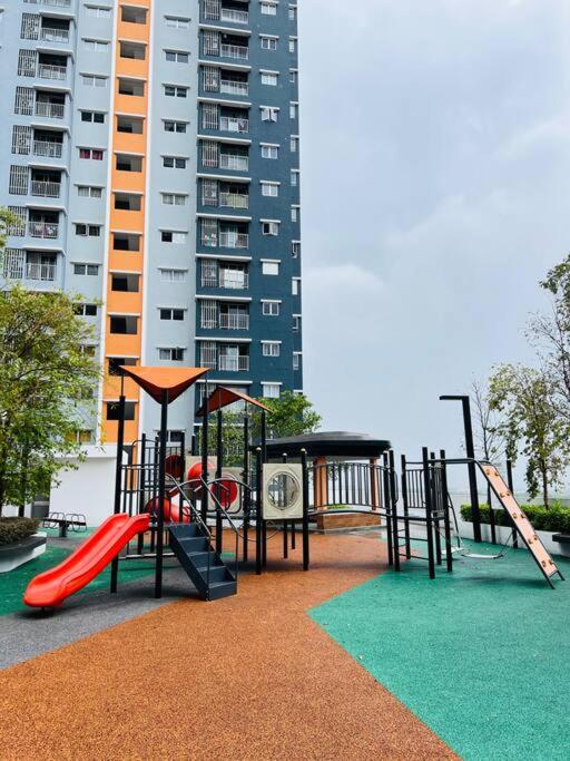 NFSuites Alanis Residence KLIA