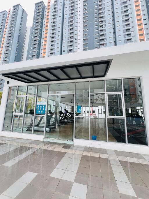 NFSuites Alanis Residence KLIA