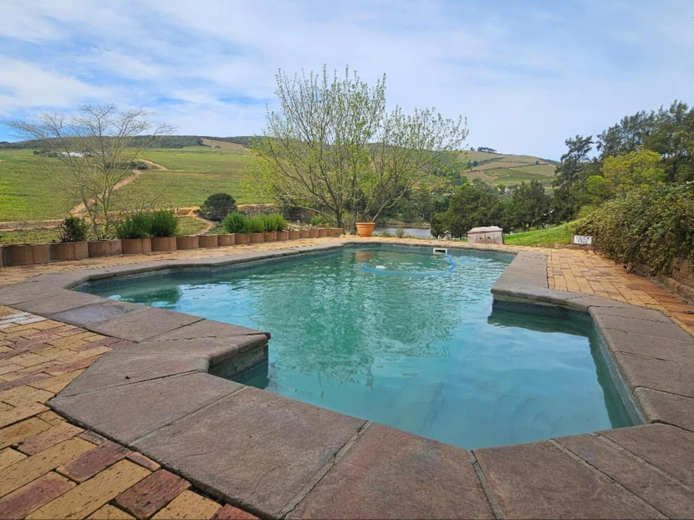Belcharto Accommodation view 4