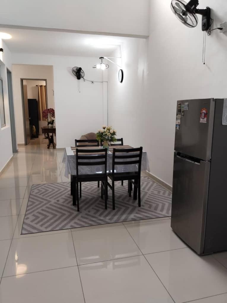 Aima Homestay Teluk Senangin photo 2