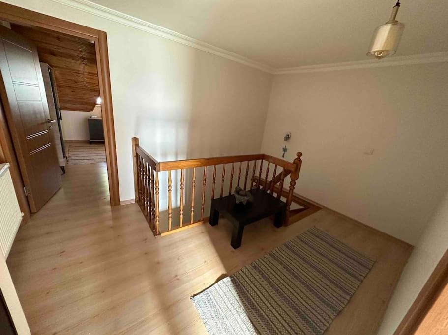 Dublex roof top with AC, perfect location