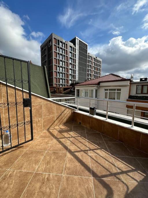 Dublex roof top with AC, perfect location