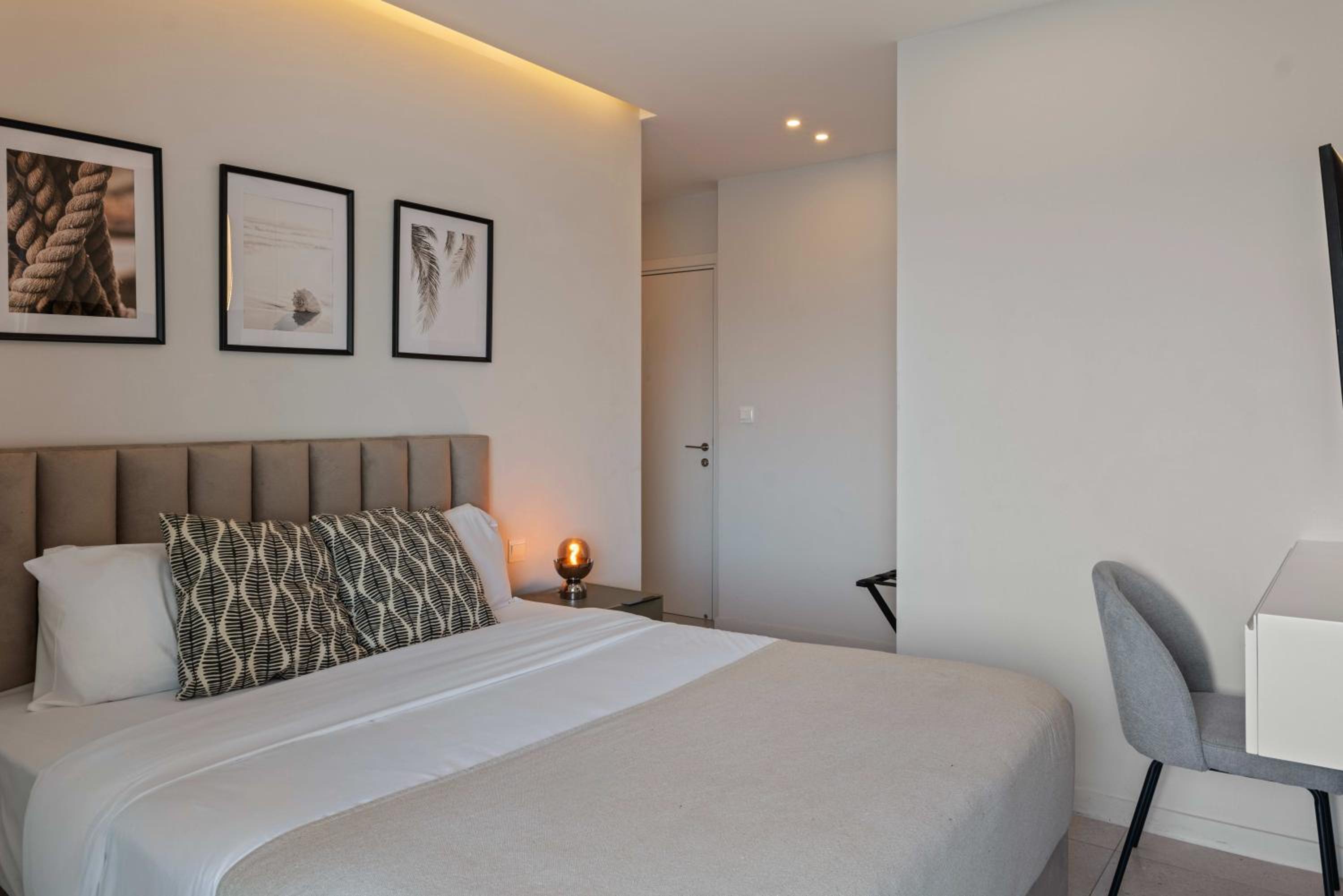 Phaedrus Living: Limassol Seaside Residences 03