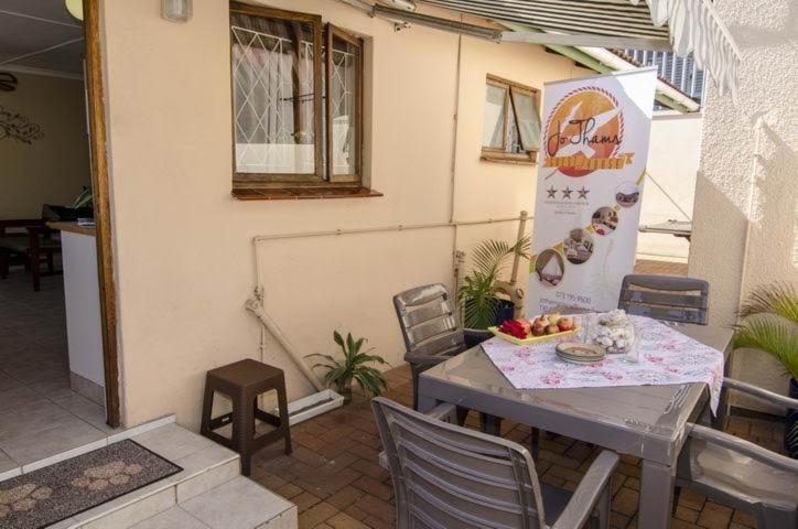 JoThams Bed & Breakfast or Self-catering view 4