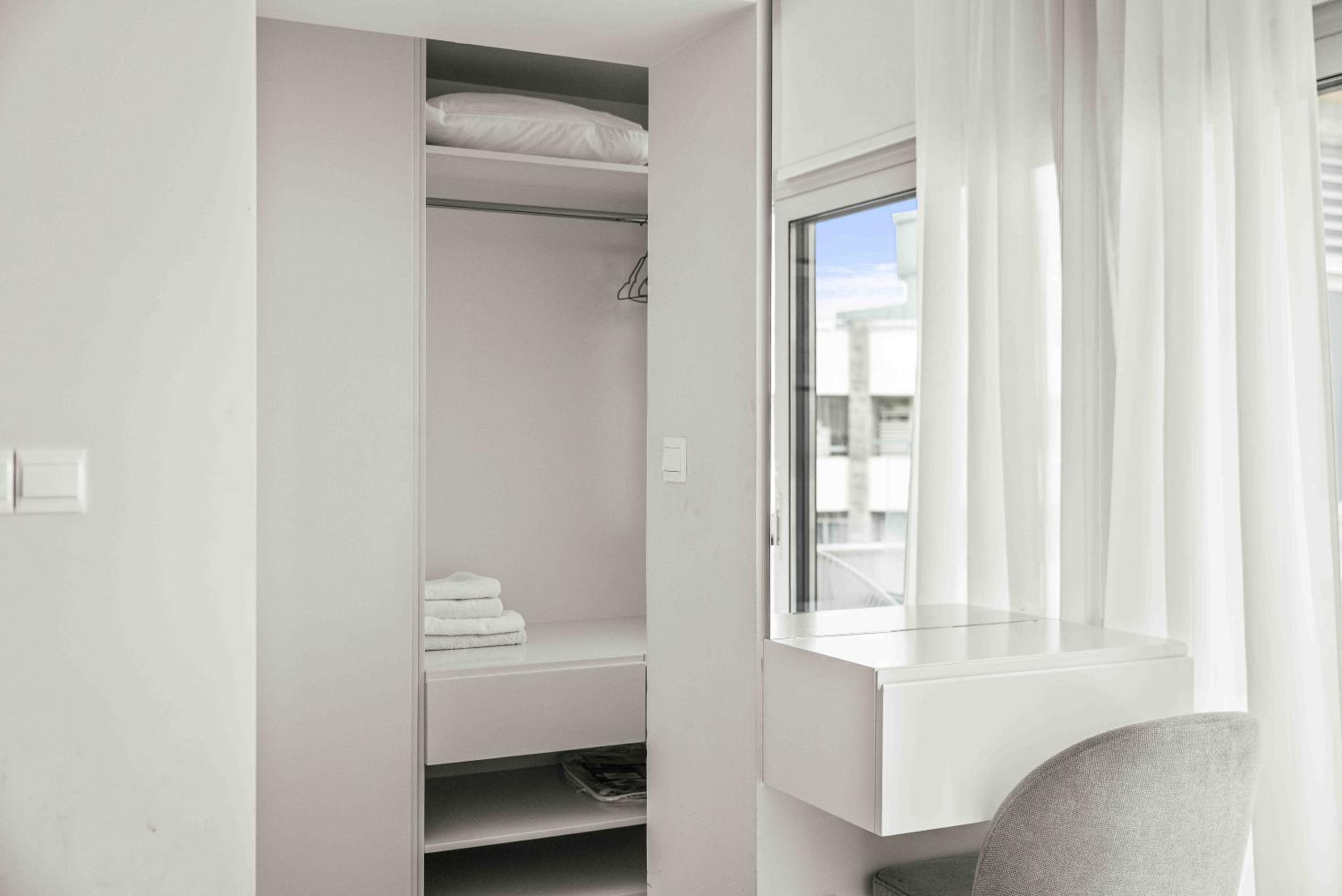 Phaedrus Living Limassol Seaside Residences 06