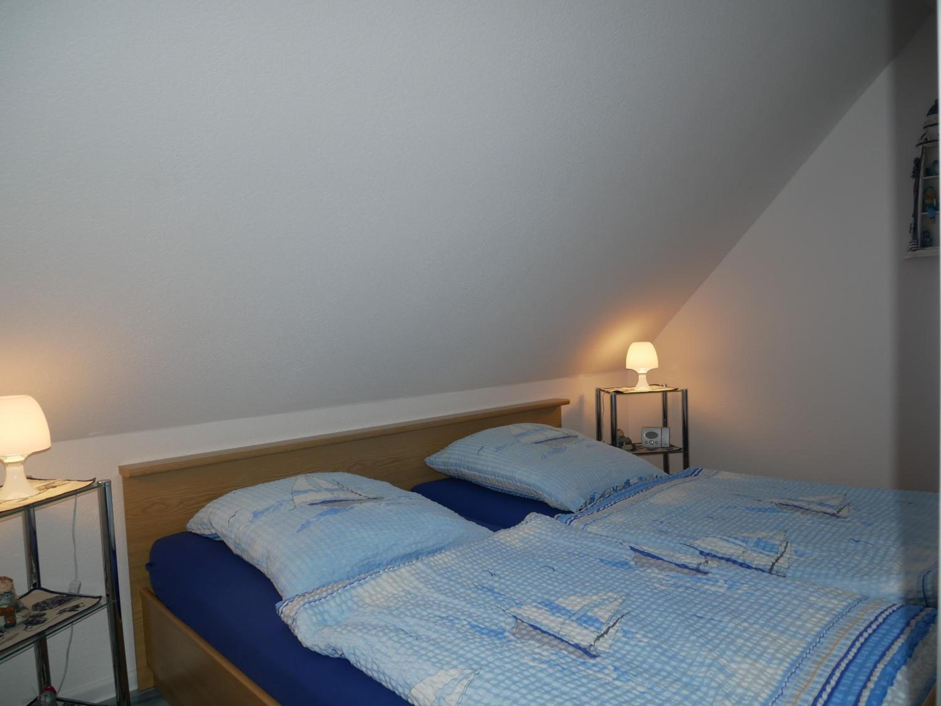 Ferienwohnungen in Trassenheide, WLAN, Sitzecke mit Grill