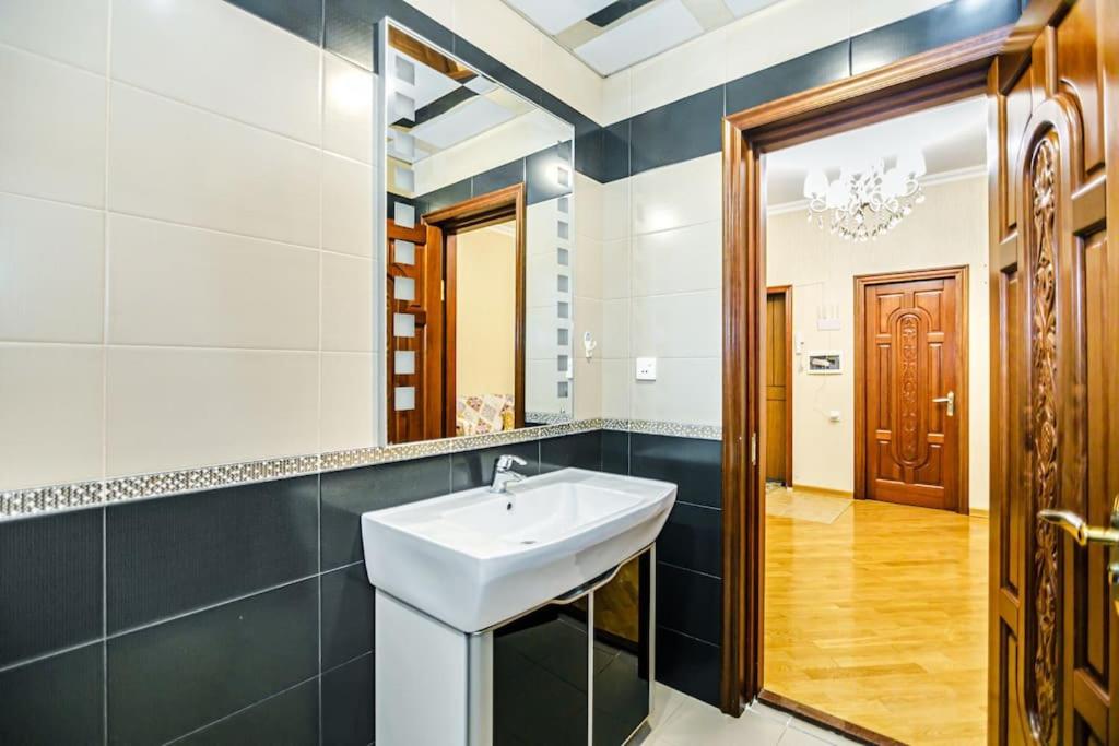 Cozy Luxury apartment 38