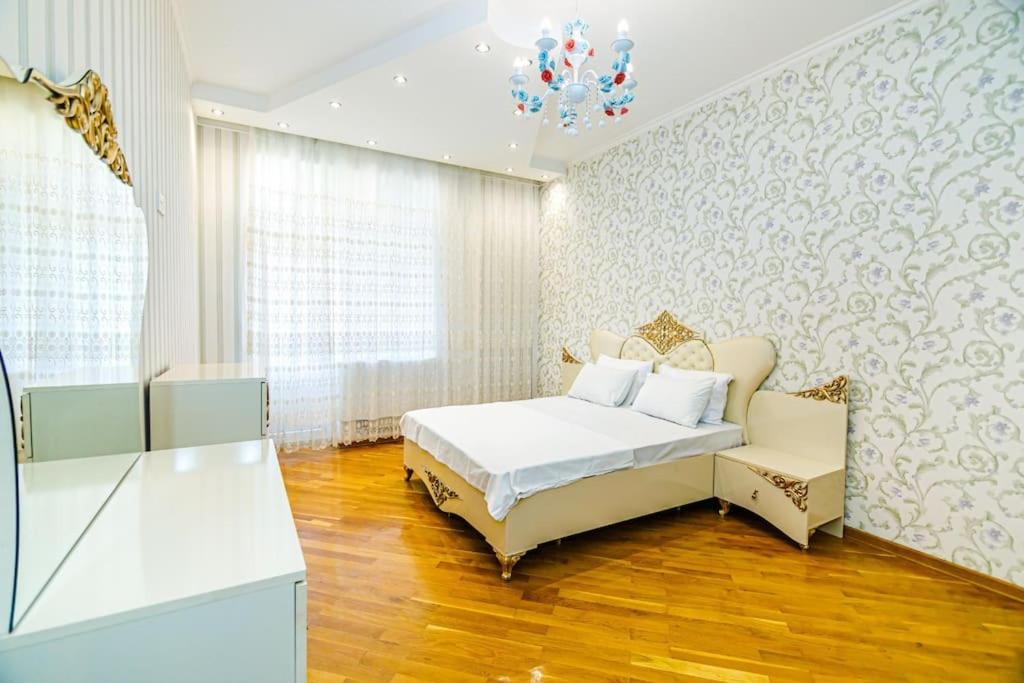 Cozy Luxury apartment 38