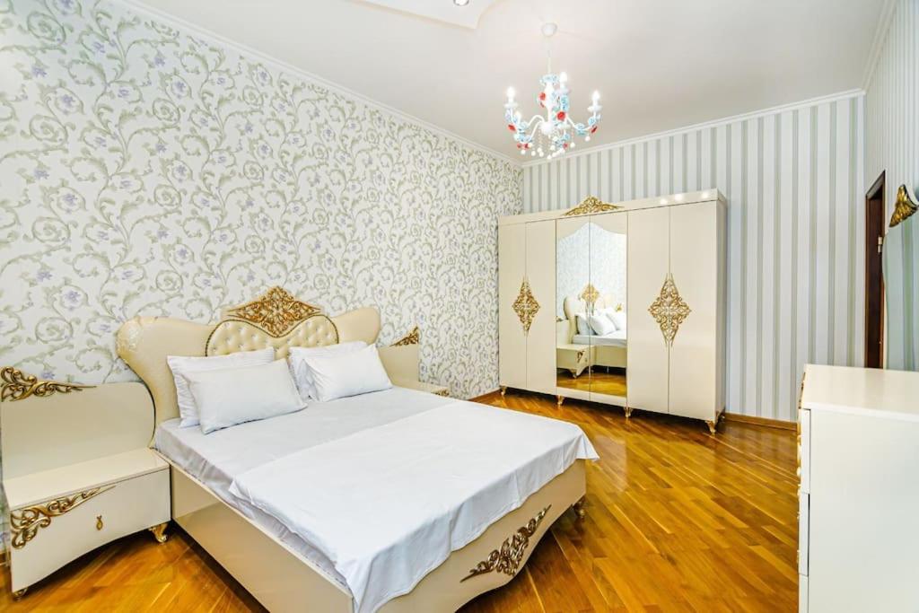 Cozy Luxury apartment 38