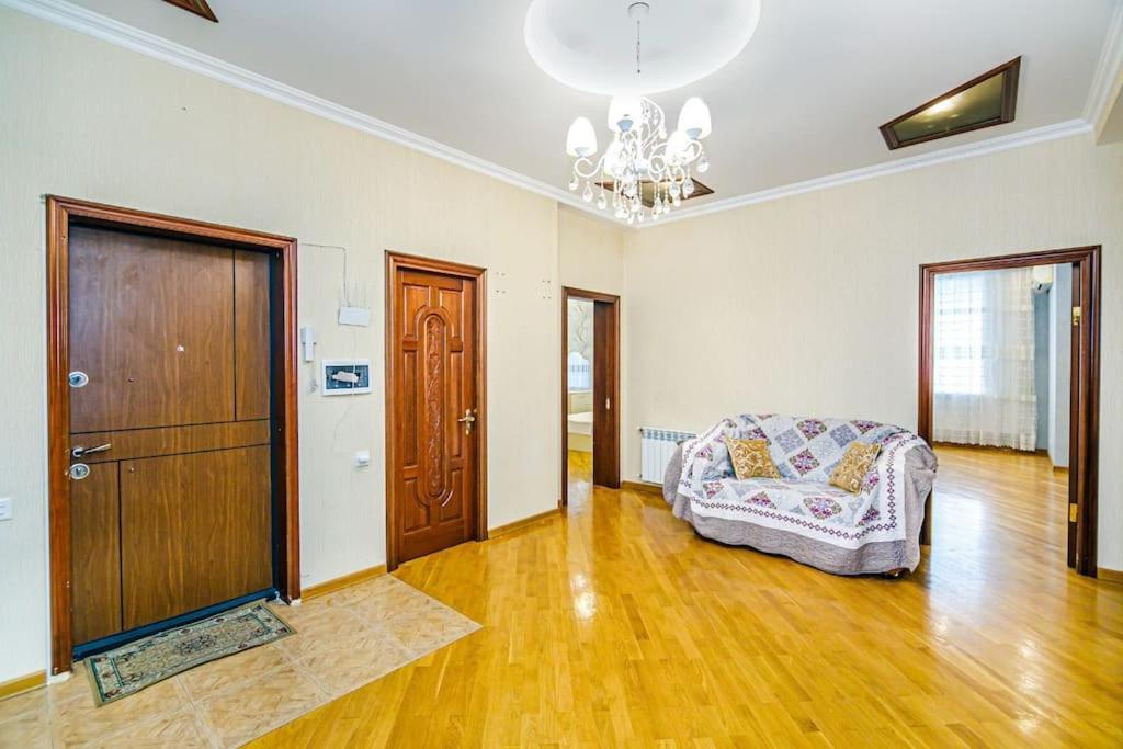 Cozy Luxury apartment 38